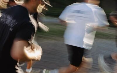 Open Ear vs Bone Conduction: Which Is Actually Better for City Runners?
